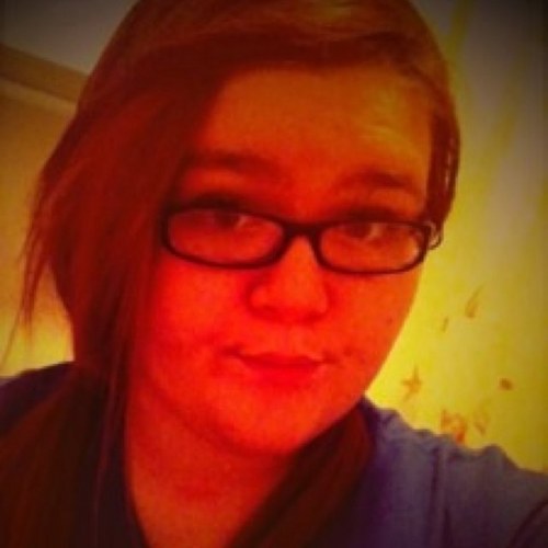 kenzielarkin's profile picture. 