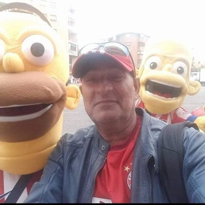 universodosamb's profile picture. 