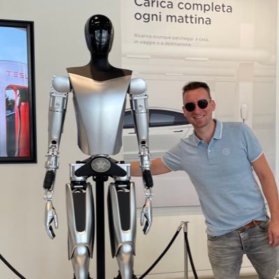 Bart_Barends's profile picture. Life Insurance Specialist / Tech enthusiast / Long TSLA