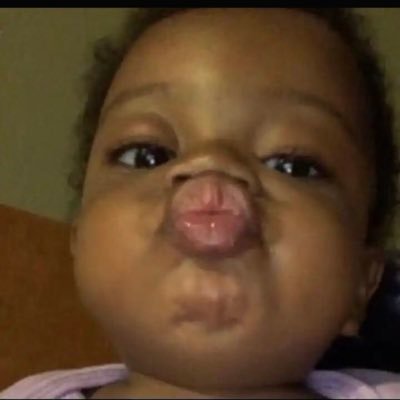 freakish_boyy's profile picture. 