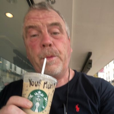 richard32469648's profile picture. 