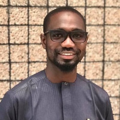 A_square galaxy CEO (Diamond design and fashion )👓⌚️👞#Economist., #entrepreneur.,#politician.