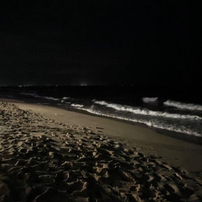 a_2yi's profile picture. 