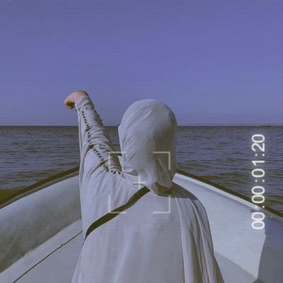 Chillyoulazy's profile picture. I wish everyone was fluent in minding their own business🤧