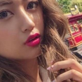 157センチ Dカップ 24歳 ほのです♪大人のおもちゃプレイが好きです~。
エロいおじさん仲良くしよー笑