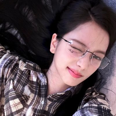 lynlyn4444's profile picture. 🩷츄프 띠벨프 블링크 키씨 잡덕🩷
blackpink & kiss of life fan account