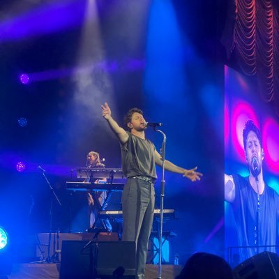 👀 *breathe* 👻 •personal/fan account• 06.10.18 💚 05.13.24 🧡