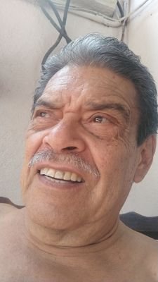 Medico, Locutor, Pescador, Fotografo y Guayanes