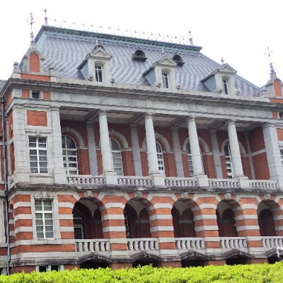 職業関連の所属:日本弁護士連合会、愛知県弁護士会、アディーレ法律事務所、上智法曹会、東大法曹会
その他の所属:JAPAN MENSA、学士会、東海銀杏会
三大理念
1 Jus est ars boni et aequi.
2 士為知己者死
3 日々精進