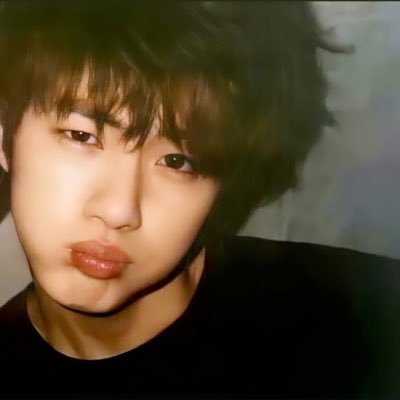 aimiamorr's profile picture. 