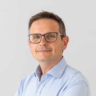 Esposo y padre. Profesor en la @Direccion_EPS de la @unisevilla. Cristiano.