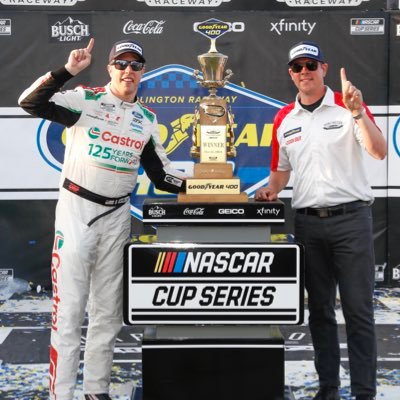 Honored to serve as President of @TooToughToTame | #HailState 🐶 | #Canes 🙌🏻 | views are my own | faith, family, sports, beach