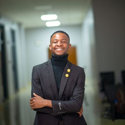 chills basitu/
Arsenal fan /
Marketer in making/
Dream 2 reality