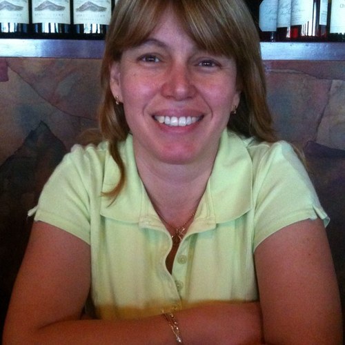 raynellmayela's profile picture. 