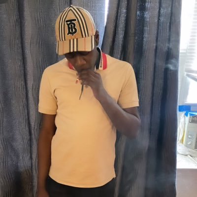 YG Badness 👿🔝 networking purposes only let’s work connect make a bag 🔋