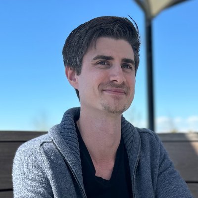 Software Engineer
CoFounder of Around The Corner
