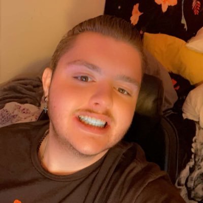 Sparkx68411Up's profile picture. {YO WSGG I'm Nico I'm 21  I'MAFENNFORTHEGREEN I’m Looking For A Cutie MAN ITS All About The Love BE For Real