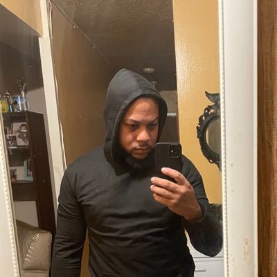 Just another gamer Twitch Affiliate 🤷🏽♂️ Sponsorship with Rogue and Fade grips #TLR #contentcreator https://t.co/Av8EleZWeH