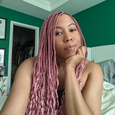 It's been real, it's been good.... but ain't been real good.
👋🏽
🦋: Nettawitdahoops
📷: Itscenettayall
⏰: themisscandiyams