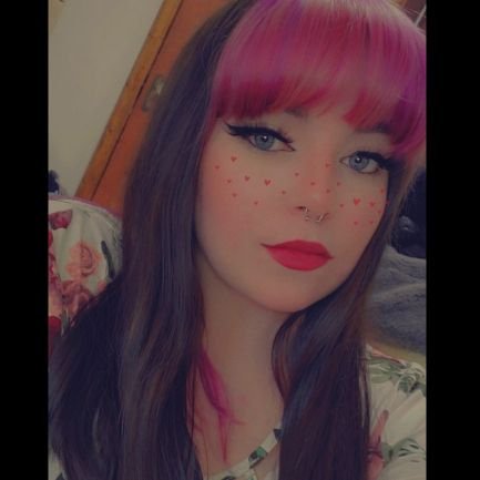 LilaDrake🦇Batou whoreder/cow print lover❤️🐄😈 Profile
