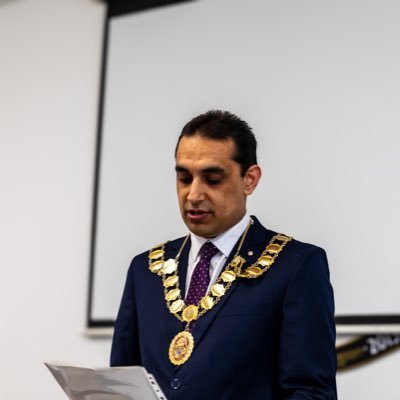 @UKLabour Councillor for College Ward! Parliamentary Caseworker! Mayor of the greatest town in the world! Wellington! UsmanAhmed@wellington-shropshire.gov.uk