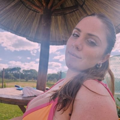 MLpda's profile picture. rosarina. diseñadora y maquilladora.