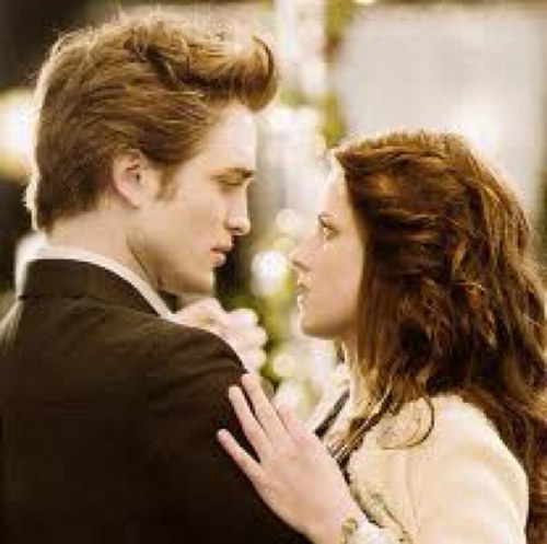 BellasVampire's profile picture. reach me at @alek_petrov.  inactive.