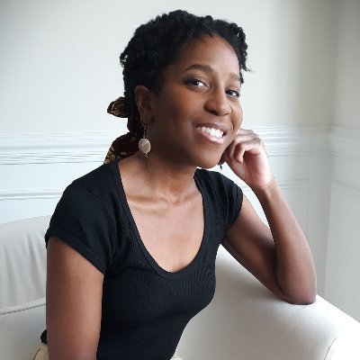 2021 Cygnus Book Awards Winner | #SciFi Novelist📚 #Trekkie | Acrylic Artist🎨| Myth, Magic, Astrology | ReadCh1 of her #thriller: https://t.co/MLhshWkfPV