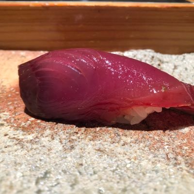 Iz1CudHphtAzr2q's profile picture. 