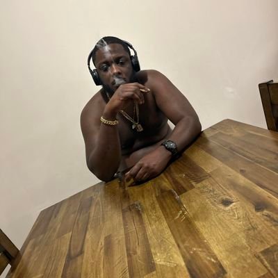 https://t.co/esw7rB1wvb
this is my only x page that other shit fake frfr!!