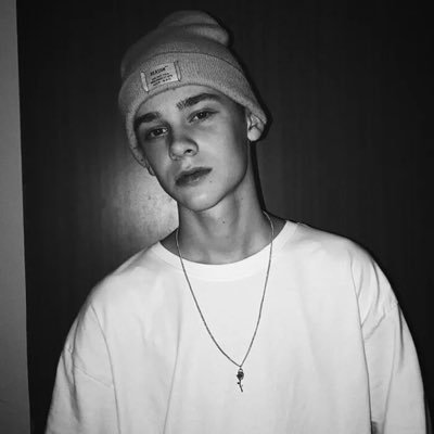 BemburryD's profile picture. 