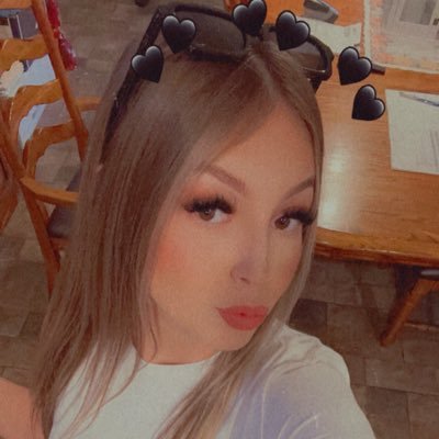 _xoxo_daniii's profile picture. mommiana😚