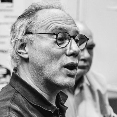 massdebator475's profile picture. Wiecznie młody, mężczyzna w średnim wieku. Reżyser ceniący wolność ponad własność.