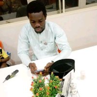Abubakar Ibrahim (@sadiqwuyo3) 's Twitter Profile