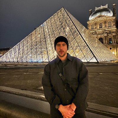 themariofrancia's profile picture. Powered by Web3