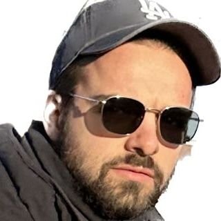 frustrabe's profile picture. web dev, music & counter strike