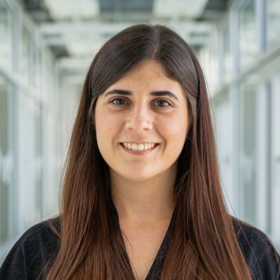 Woman in science. Colloids, polymers and interfaces. Postdoctoral researcher at @mpi_polymer