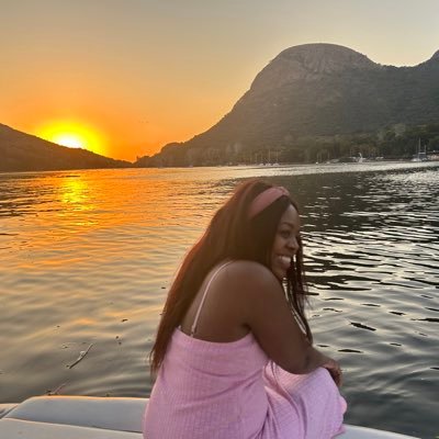 Mommy to triplets 🇿🇦 •Superwoman• https://t.co/vBSzNeLTfk https://t.co/McHAwMVFyW
