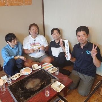DagashiyaHunter's profile picture. 駄菓子屋研究家
日本遺産ソムリエ

2018年【マツコの知らない世界】出演
2021年【日本経済新聞】文化欄掲載
2023年【全国駄菓子屋探訪】監修

駄菓子屋文化の温かさ、日本遺産のストーリーの激アツさに、ジュディ・オングさん級に『魅せられて』しまったおっさんです