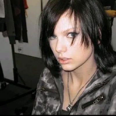 getwaycuts's profile picture. taylor swift