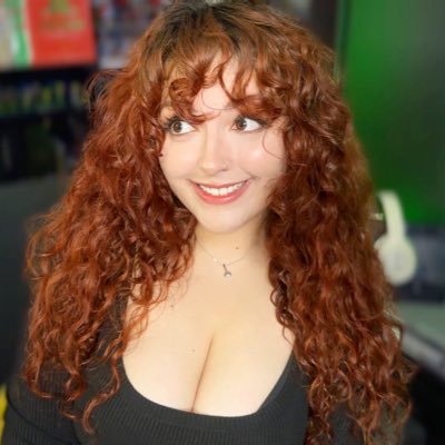 Ina🕹️🇮🇨さんのプロフィール画像