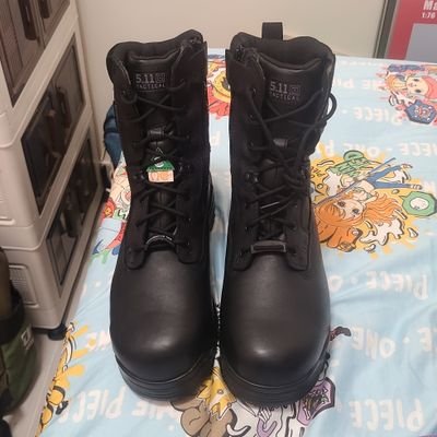 86J18's profile picture. 喜歡制服、軍靴＆黑色綁帶皮鞋，想識香港制服人士