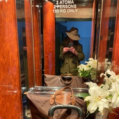 anyayakov's profile picture. former blonde