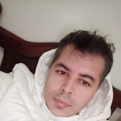 nounouboukhalf1's profile picture. 