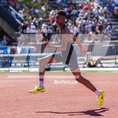 marshall_kyree's profile picture. Marin Catholic ‘25 | 3.4 GPA | 5'10" 125 Ibs | Hurdler & Jumper track and field;  300mh, High Jump

NCAA ID:240531625

🥇 MCAL HJ |🥉 NCS HJ | 8th CIF MOC's Hj