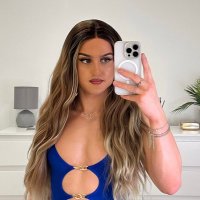 Taylor (@tayrosiee) 's Twitter Profile