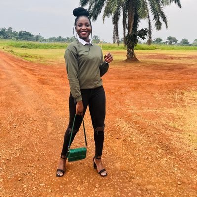 Muneiwarosemary's profile picture. 