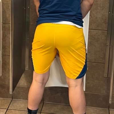 NSFW 🔞 (Old account 10k) Bubble butt freak| Used undies| Public Play| https://t.co/FQlcR0oeVE
