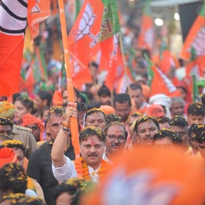 Genuine INDIAN( BELIEF)
सनातनी
स्वयंसेवक ( RSS ) लखनऊ शाखा ll
भगवा ध्वज ही असली गुरु है II
हिंदू हर वो इंसान है, जो भारत मां को अपनी मां माने II