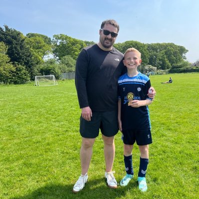 james89wilson's profile picture. Up the Robins 🔴⚪️